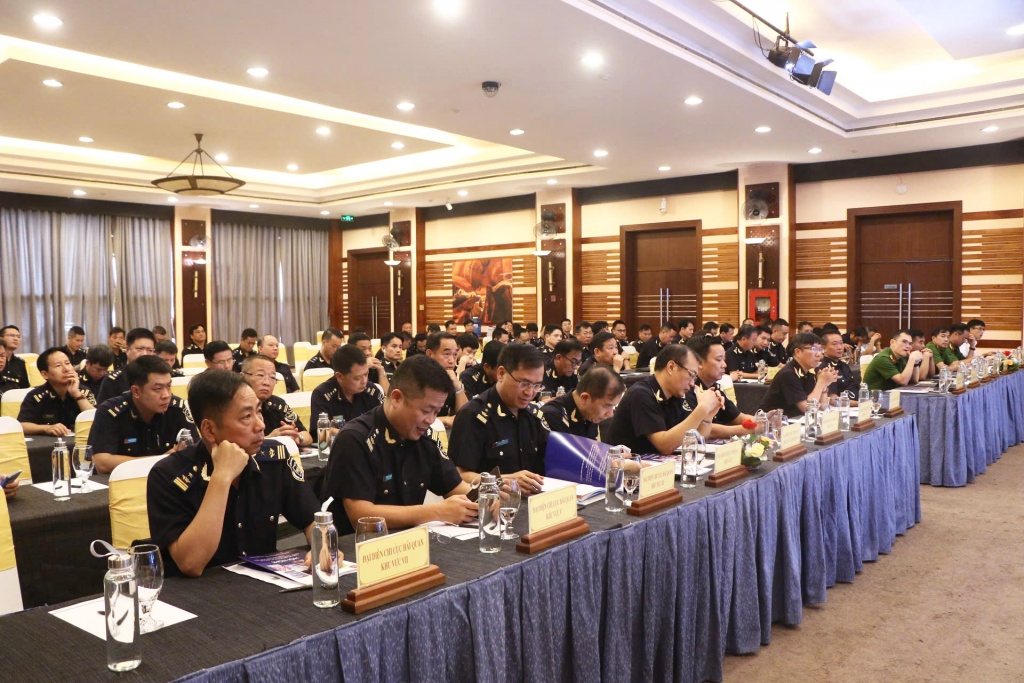 Trao đổi nghiệp vụ về kiểm soát ma túy và tiền chất của lực lượng Hải quan
