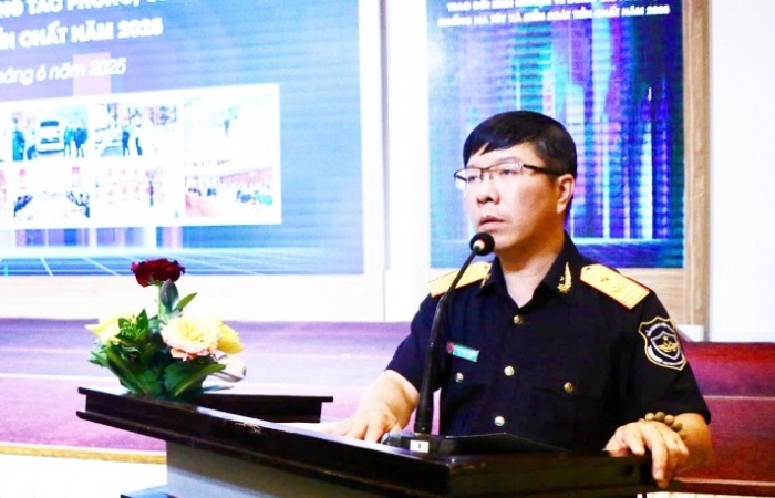 Trao đổi nghiệp vụ về kiểm soát ma túy và tiền chất của lực lượng Hải quan