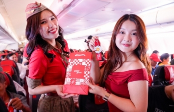 Vietjet đồng hành cùng người hâm mộ đến K-Star Spark 2025 tại Hà Nội