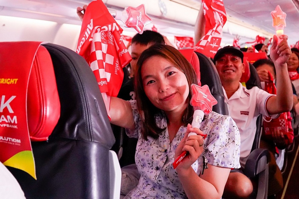 Vietjet đồng hành cùng người hâm mộ đến K-Star Spark 2025 tại Hà Nội