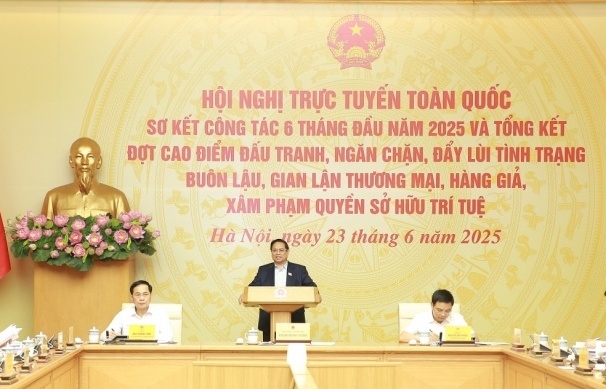 Thủ tướng Phạm Minh Chính: Quét sạch loại tội phạm liên quan đến thuốc, thực phẩm giả