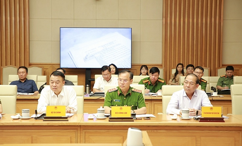 Thủ tướng Phạm Minh Chính: Quét sạch loại tội phạm liên quan đến thuốc, thực phẩm giả