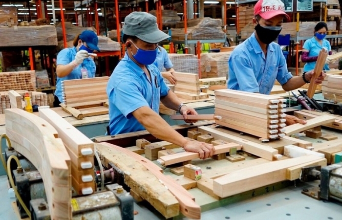 Mục tiêu xuất khẩu 18 tỷ USD trong năm 2025 của ngành gỗ Việt đang bị đe dọa