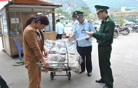 Quy định mới về danh mục hàng hóa nhập khẩu với cư dân biên giới