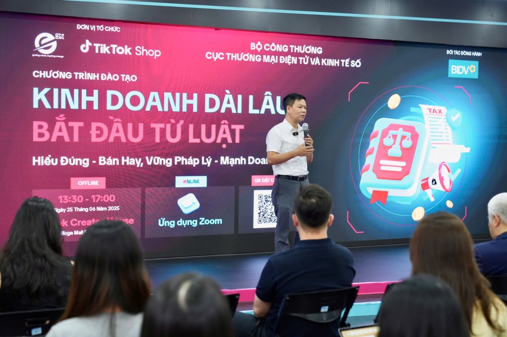 Muốn đi xa trên sàn số phải đi đúng luật