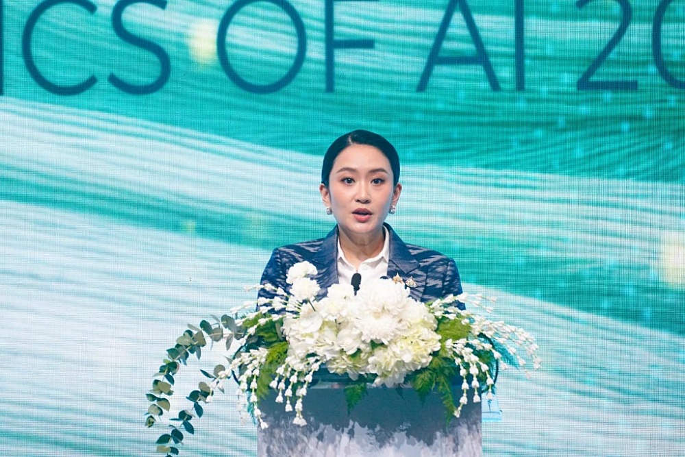 Không có sự khác biệt nào giữa một tỷ phú với một bác tài Tuk tuk trong thế giới AI