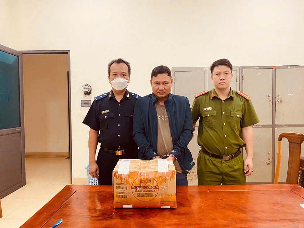 Triệt phá thành công đường dây vận chuyển 30kg cần sa ngụy trang bằng bánh kẹo