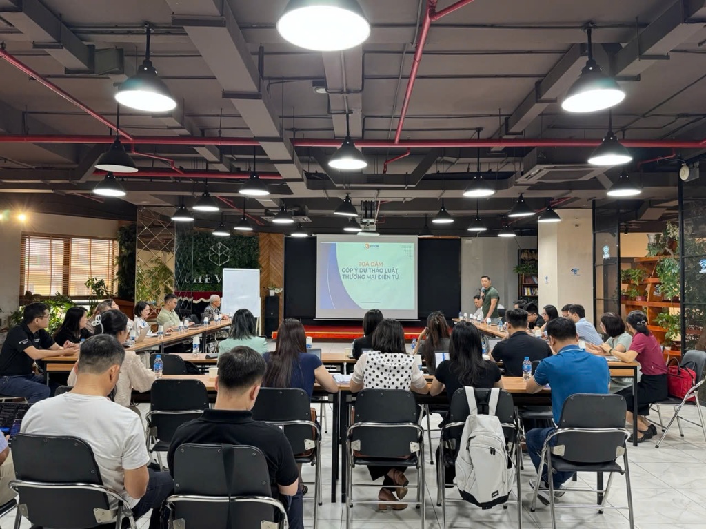 Doanh nghiệp góp ý xây dựng Luật Thương mại điện tử
