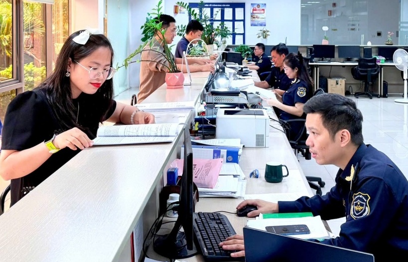 Hải quan khu vực V thu ngân sách đạt 7.547 tỷ đồng