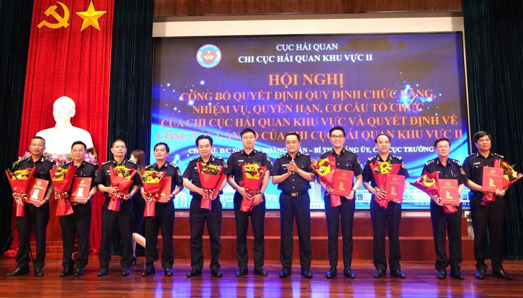 Chi cục Hải quan khu vực II có 10 phó chi cục trưởng