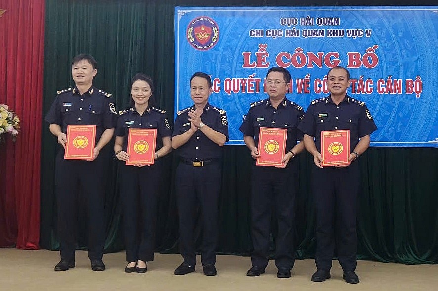 Hải quan khu vực V công bố quyết định bổ nhiệm lãnh đạo