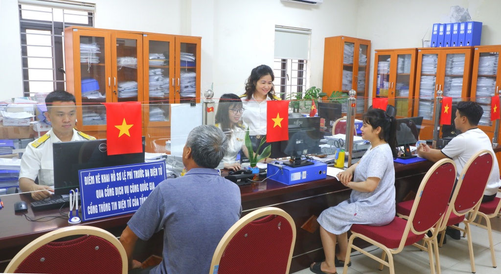 Giải quyết thủ tục hành chính thuế kịp thời đáp ứng yêu cầu chính quyền 2 cấp