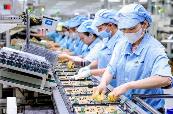 Thu hút FDI 6 tháng đầu năm 2025 bùng nổ, cao nhất 15 năm