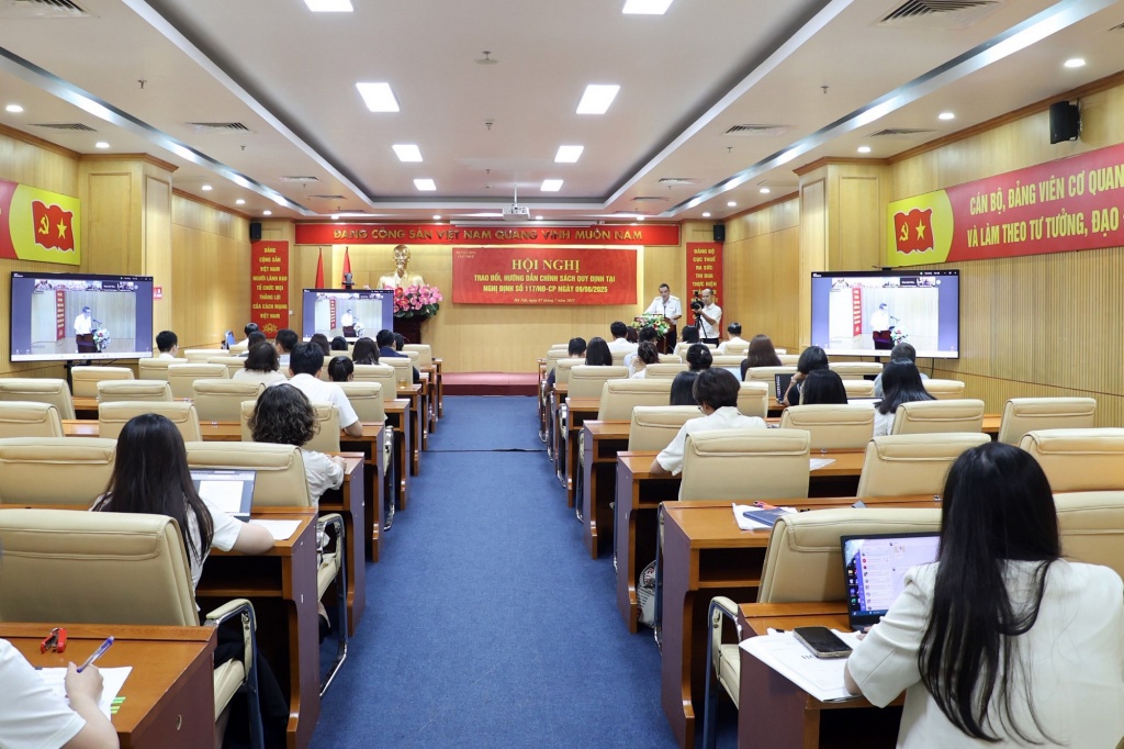 Sẵn sàng triển khai quy định về khấu trừ, nộp thay thuế