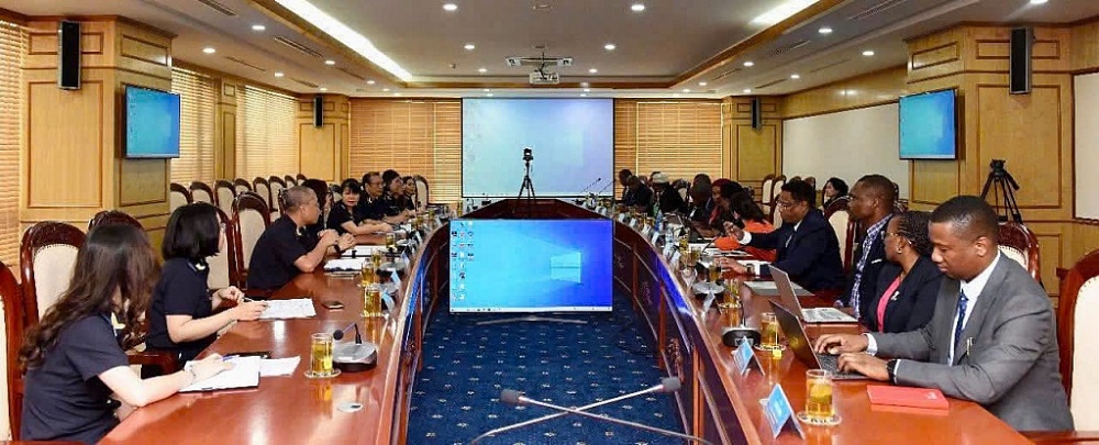 Quang cảnh buổi làm việc. Ảnh: CHQ
