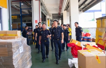 Thu thuế GTGT tự động đối với hàng NK qua chuyển phát nhanh có giá trị dưới 1 triệu đồng