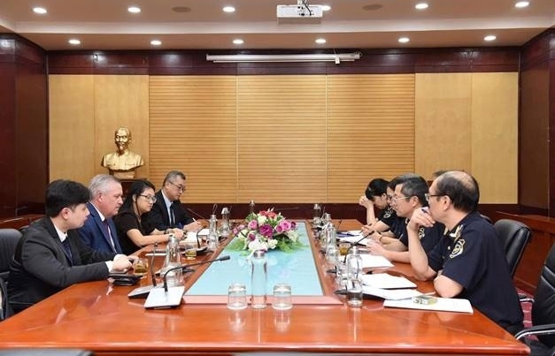 Hải quan tích cực trao đổi thông tin với các tập đoàn lớn