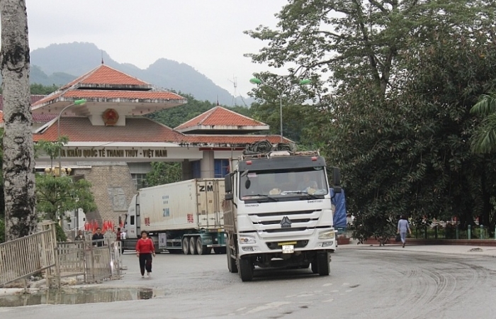 Hải quan cửa khẩu Thanh Thủy: Kim ngạch xuất nhập khẩu tăng 3 con số