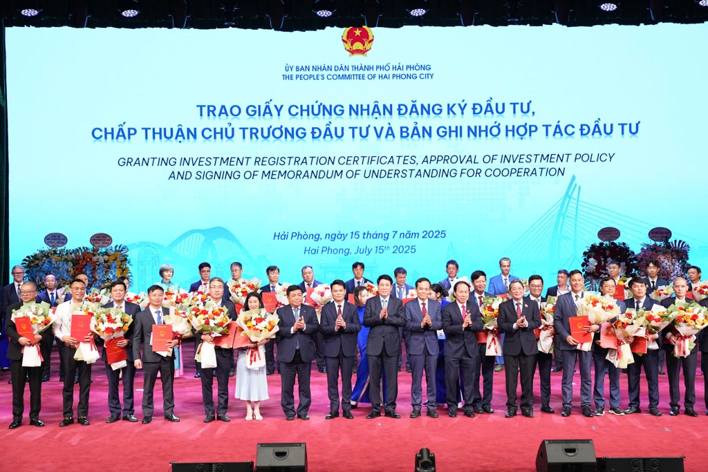 Gần 1 tỷ USD đầu tư các bến cảng ở Lạch Huyện, Hải Phòng