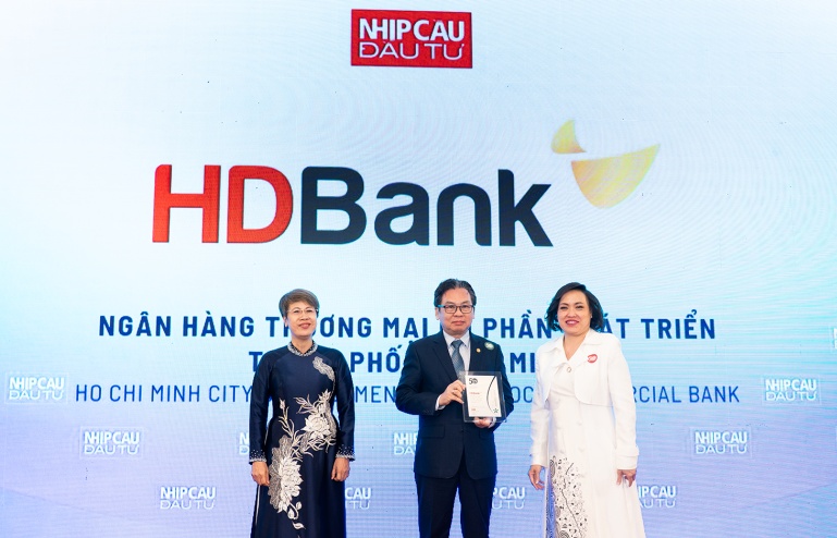 HDBank ghi dấu ấn mạnh mẽ với ba giải thưởng lớn trong nước và quốc tế
