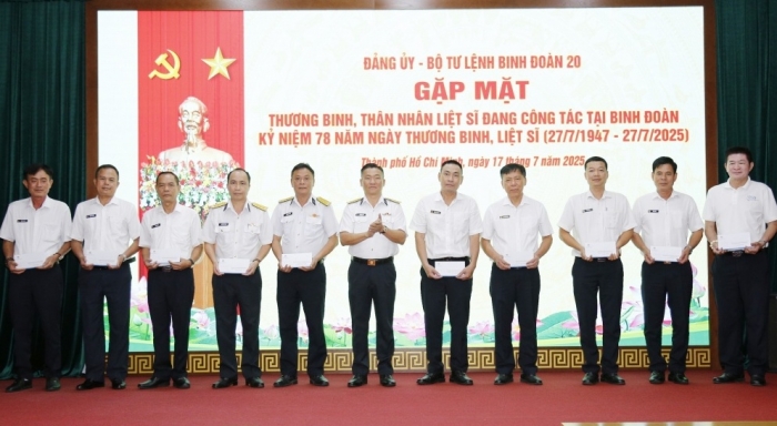 Binh đoàn 20 - Tổng công ty Tân cảng Sài Gòn: Gặp mặt, tặng quà thương binh, con liệt sĩ