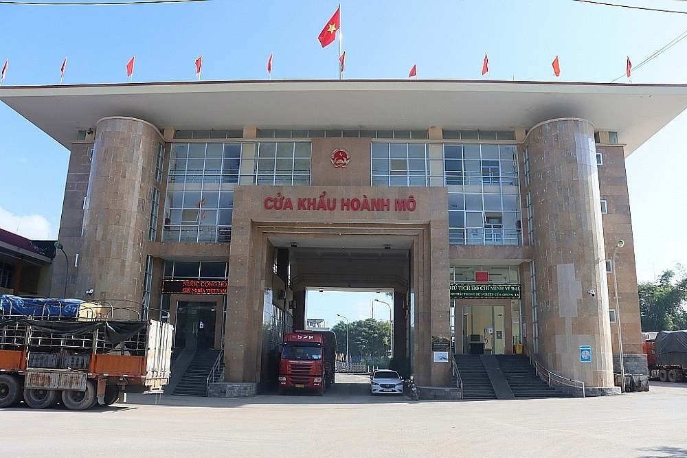 Cửa khẩu Hoành Mô áp dụng tờ khai xuất nhập cảnh từ 17/7/2025