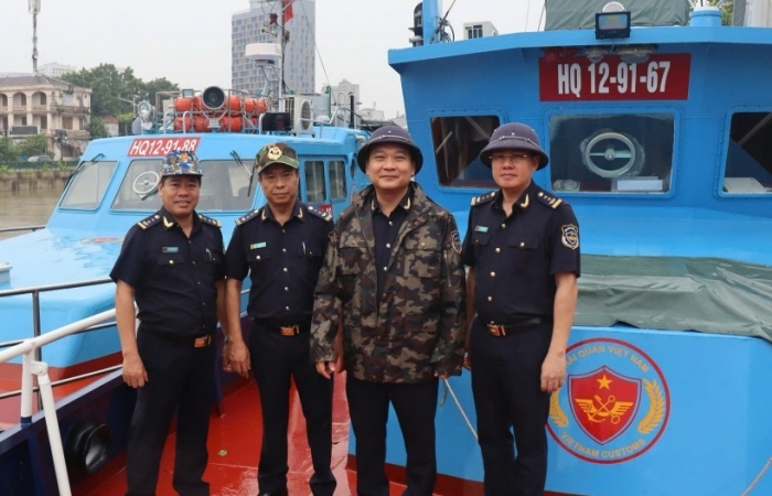 Hải quan, doanh nghiệp ở Hải Phòng chủ động ứng phó bão số 3