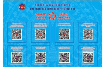 Hải quan Móng Cái công khai thủ tục hành chính bằng mã QR