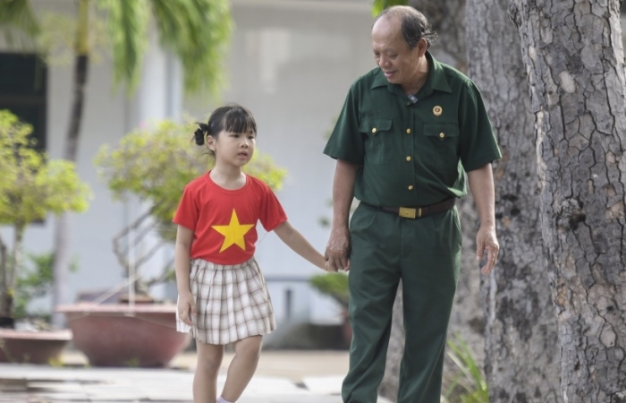 Vinamilk "viết tiếp câu chuyện hòa bình" bằng tranh và hành động