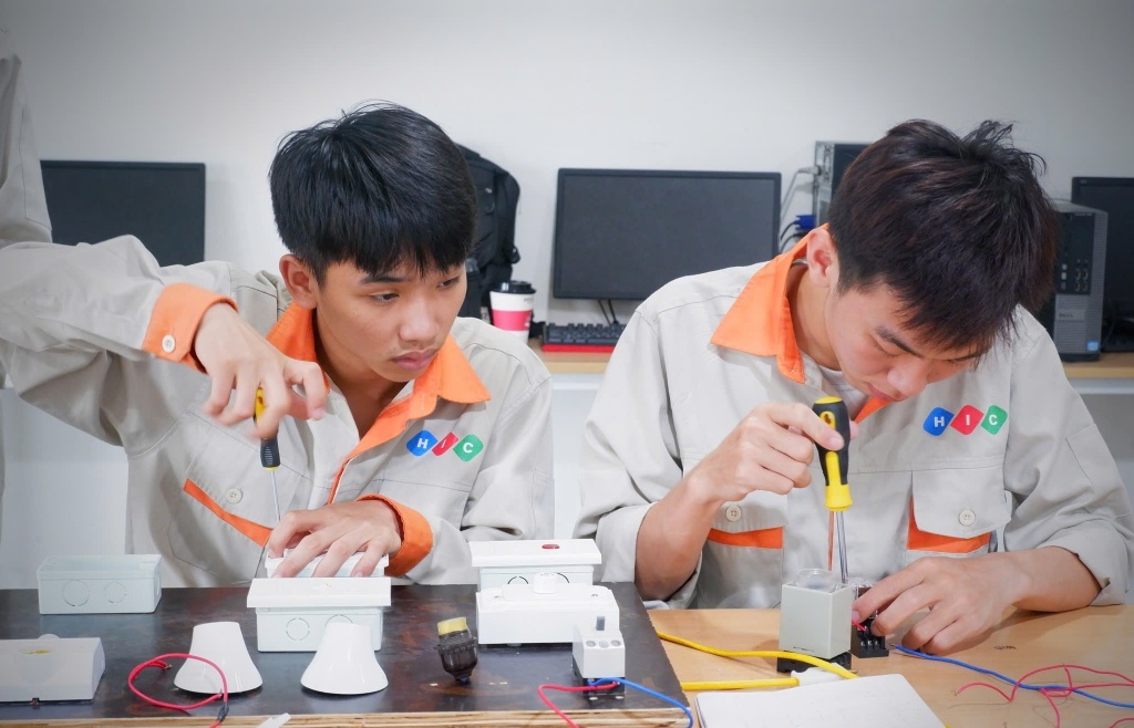 Trường Cao đẳng Quốc tế Hà Nội: Đào tạo gắn kết doanh nghiệp, đảm bảo việc làm cho sinh viên