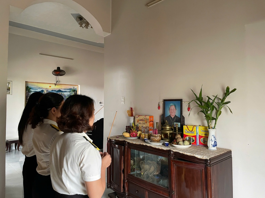 Thuế tỉnh Quảng Ngãi tri ân các Anh hùng liệt sỹ