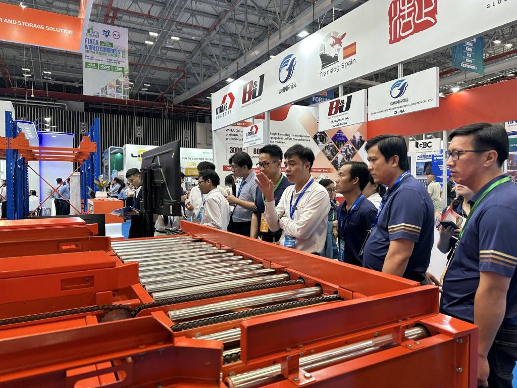 Công nghệ tiên tiến, tự động hóa chiếm lĩnh tại VILOG 2025