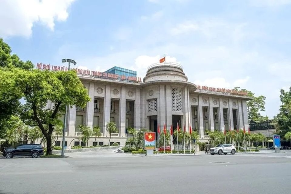 Ngân hàng Nhà nước điều chỉnh tăng thêm chỉ tiêu tăng trưởng tín dụng năm 2025