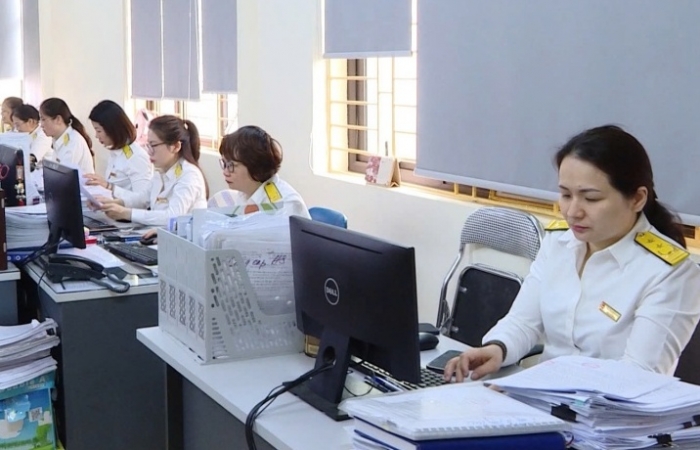 Thuế thành phố Hải Phòng công khai công chức hỗ trợ người nộp thuế