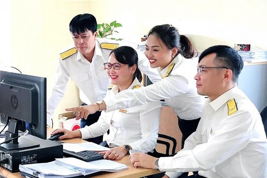 Đốc thúc hoàn thành cắt giảm, đơn giản hóa thủ tục hành chính, điều kiện kinh doanh