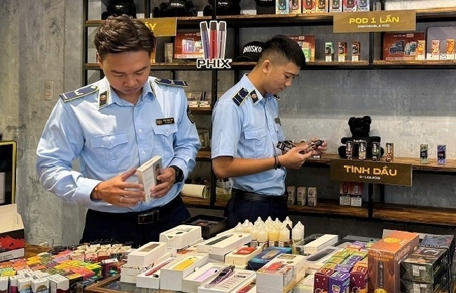 Mạnh tay với thuốc lá điện tử, thuốc lá nung nóng