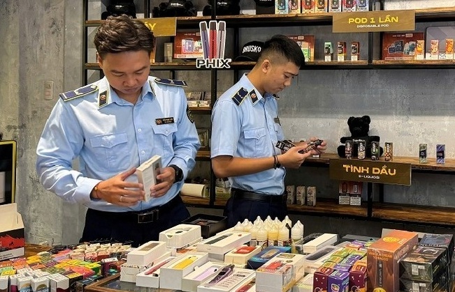 Mạnh tay với thuốc lá điện tử, thuốc lá nung nóng