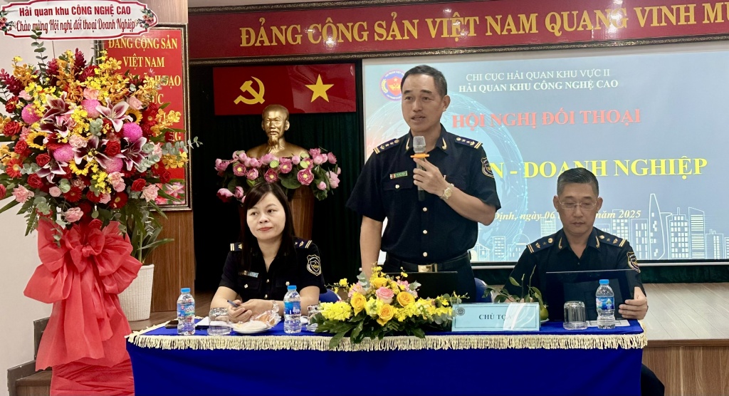 Hải quan Khu công nghệ cao đối thoại với doanh nghiệp FDI
