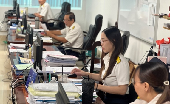 Thời điểm lập hóa đơn của doanh nghiệp chế xuất cho doanh nghiệp nội địa