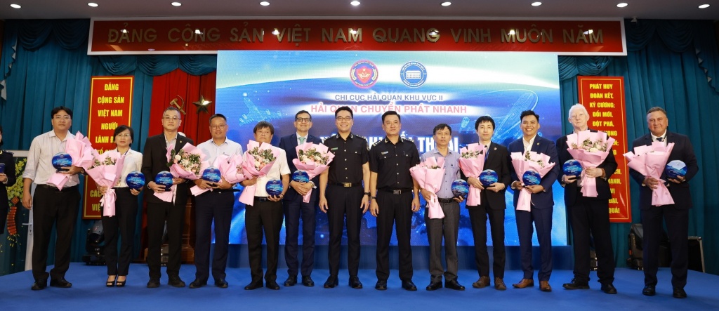 Doanh nghiệp chuyển phát nhanh đánh giá cao sự hỗ trợ của cơ quan Hải quan