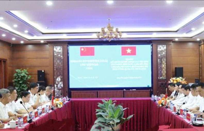 Lạng Sơn và Quảng Tây (Trung Quốc) trao đổi phương thức giao nhận hàng hóa xuất nhập khẩu
