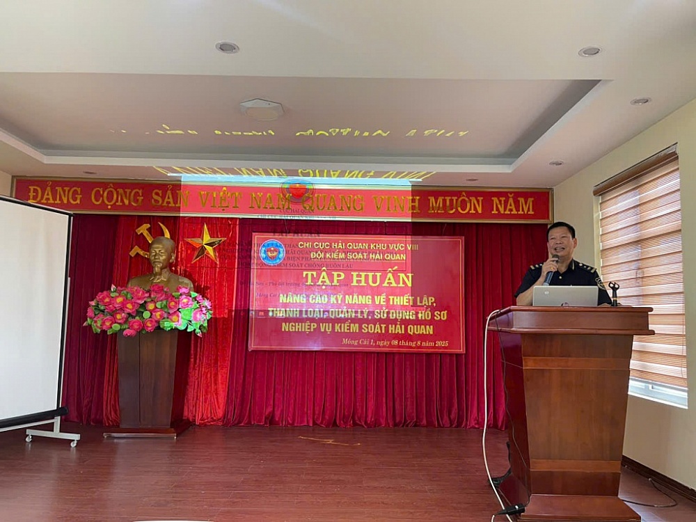 Hải quan khu vực VIII nâng cao kỹ năng nghiệp vụ cho lực lượng kiểm soát