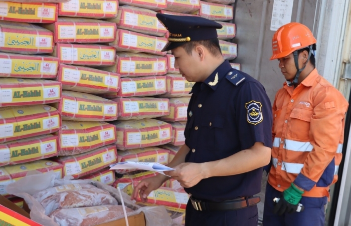 7 tháng, Hải quan thu ngân sách hơn 261.000 tỷ đồng