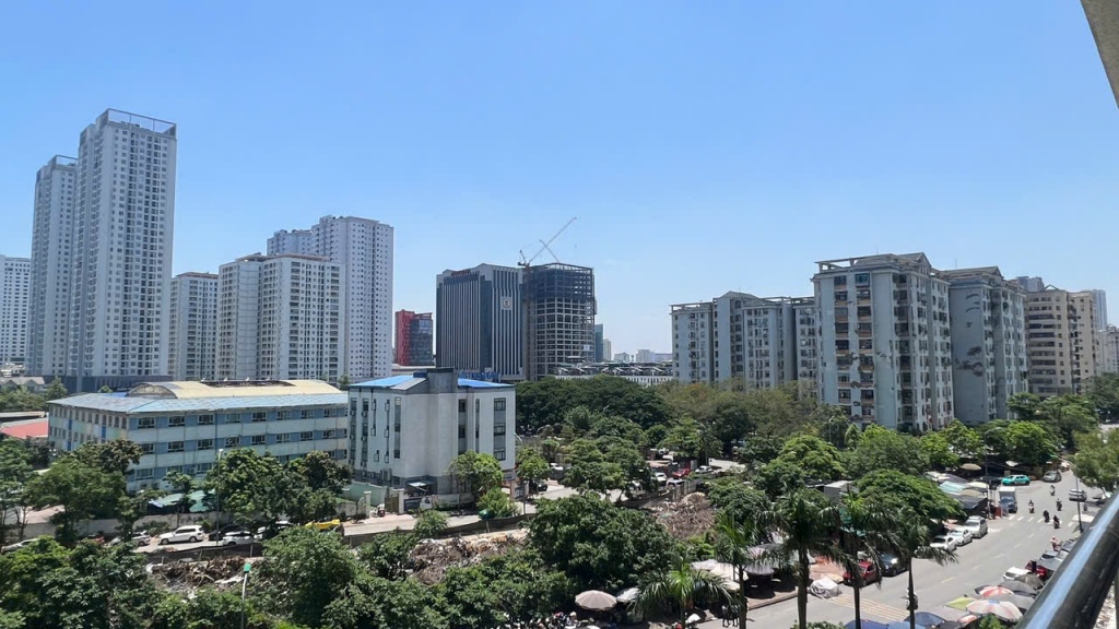 Tỷ suất sinh giảm khiến nhóm khách hàng chủ lực của thị trường bất động sản giảm dần