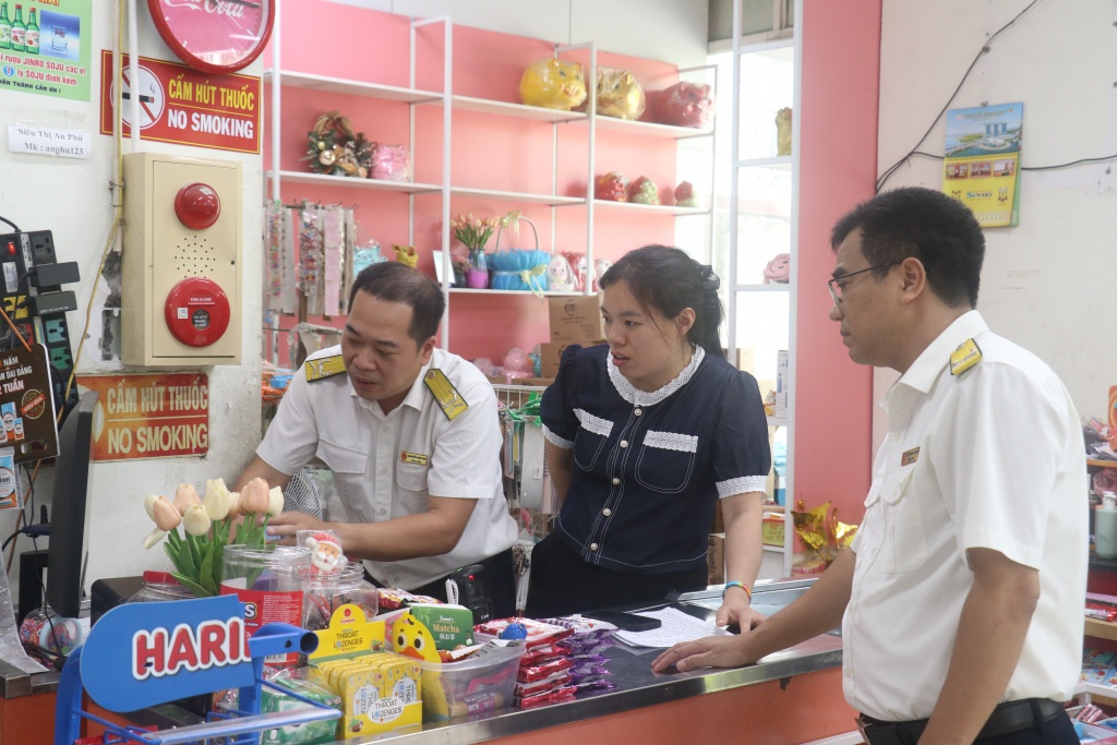 Phát hành Sổ tay hướng dẫn người nộp thuế thực hiện nghĩa vụ thuế thương mại điện tử