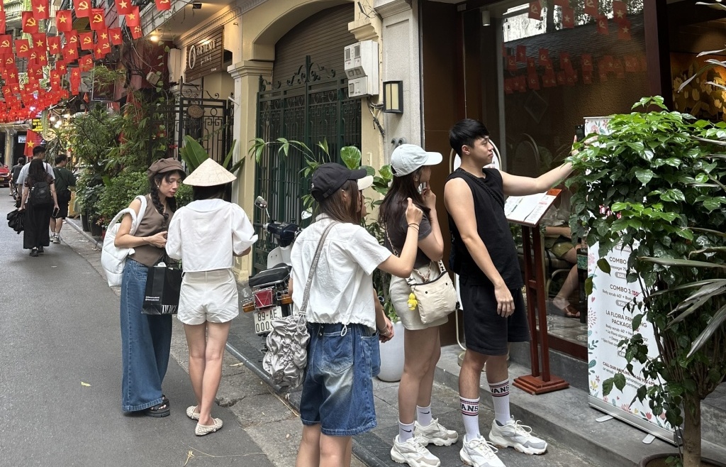 Lượng khách đặt tour đến Hà Nội dịp Quốc khánh 2/9 tăng đột biến