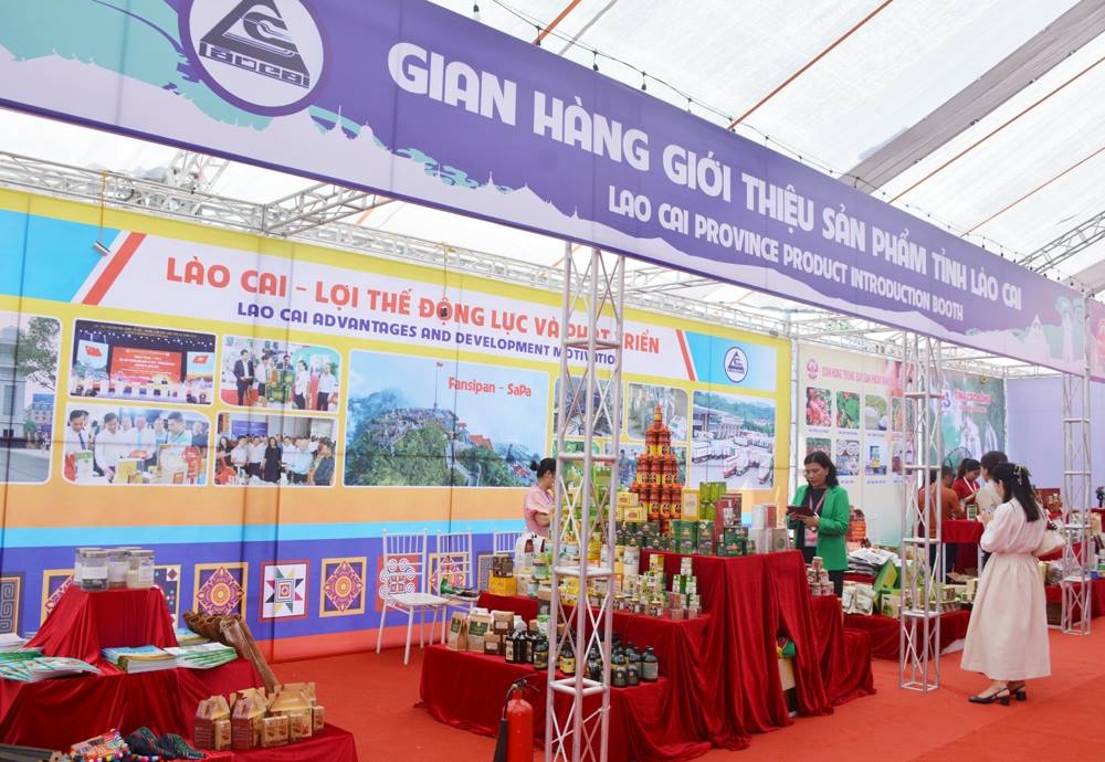 Lào Cai với mục tiêu trở thành trung tâm thương mại điện tử xuyên biên giới năng động ở vùng biên