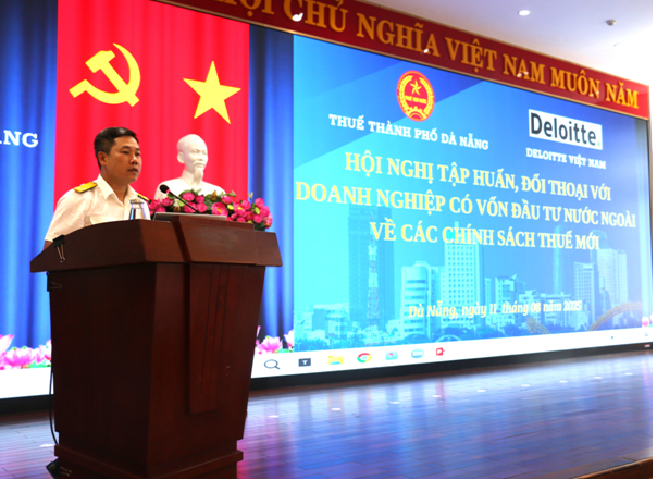 Thuế thành phố Đà Nẵng tập huấn và đối thoại với doanh nghiệp