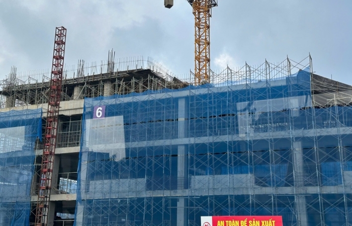 Giải ngân vốn đầu tư công tăng tốc mạnh, vượt xa cùng kỳ năm trước