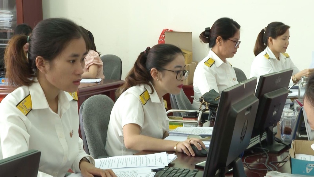 Quảng Ngãi: Thu ngân sách 7 tháng đạt hơn 11.656 tỷ đồng